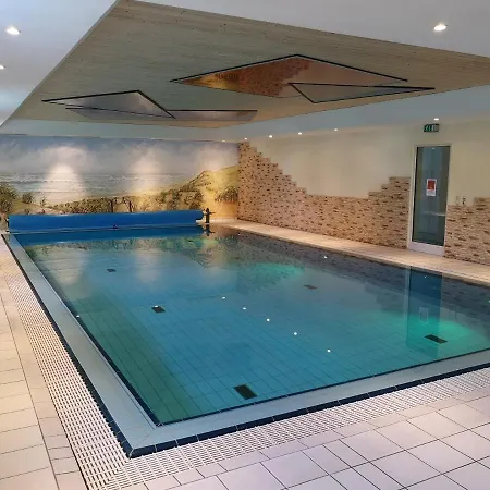 Zum Baeren מלון Altenberg