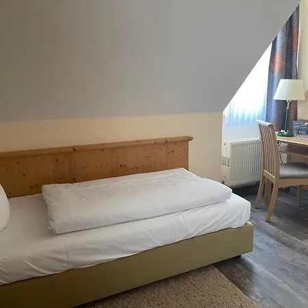 Szálloda Zum Baeren 4*